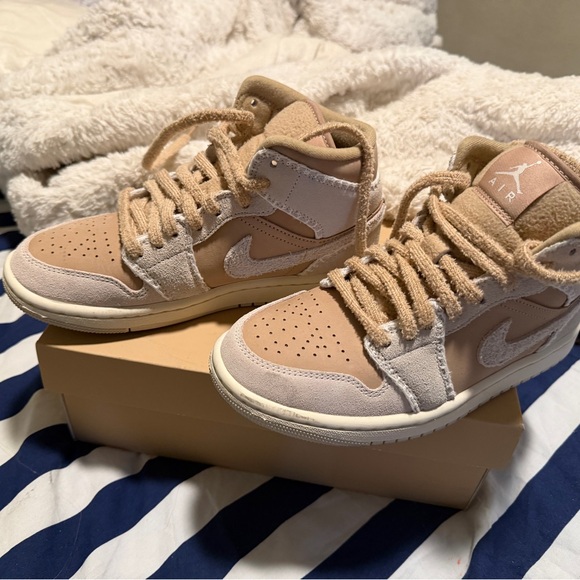 Nike Shoes - Nike Air Jordan 1 Mid Beige and Blush Suede Sneakers HEMP

Only worn it once
